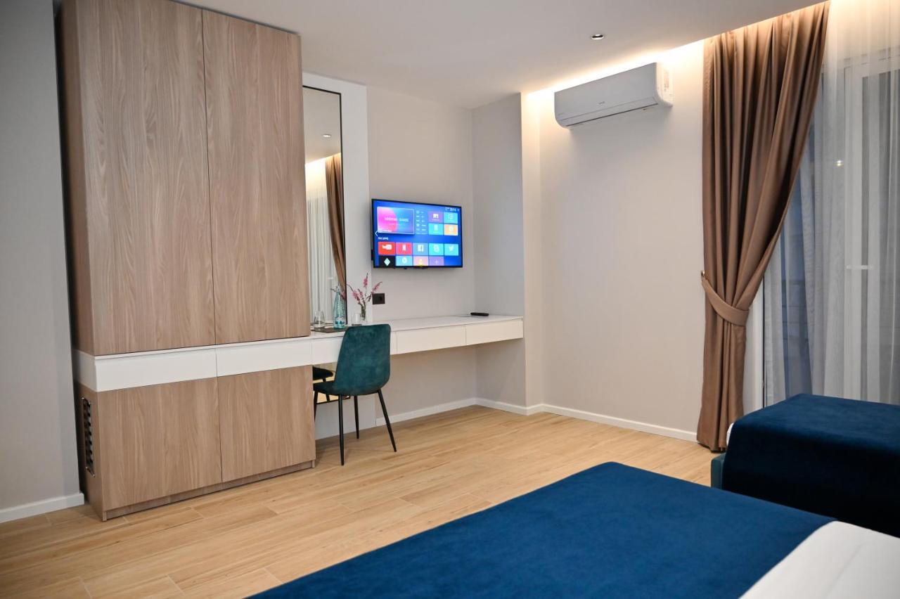 Hotel Vino Durrës Eksteriør billede