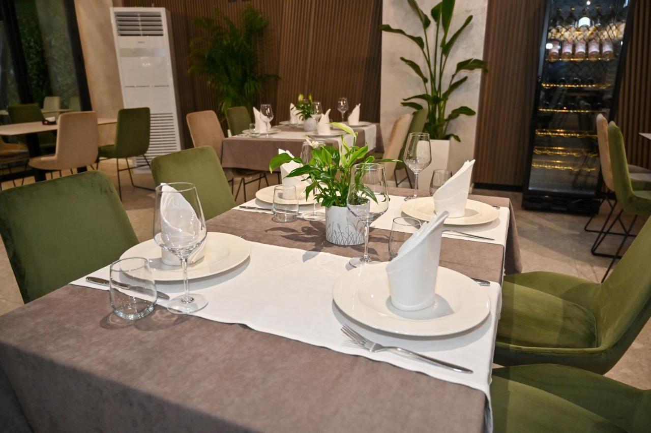 Hotel Vino Durrës Eksteriør billede